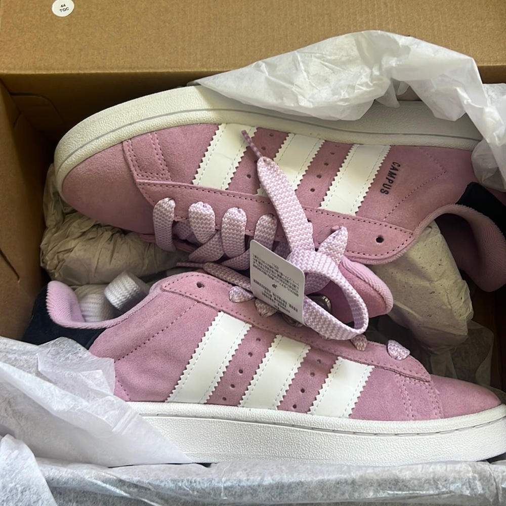 LILAC Adidas Campus 00’s